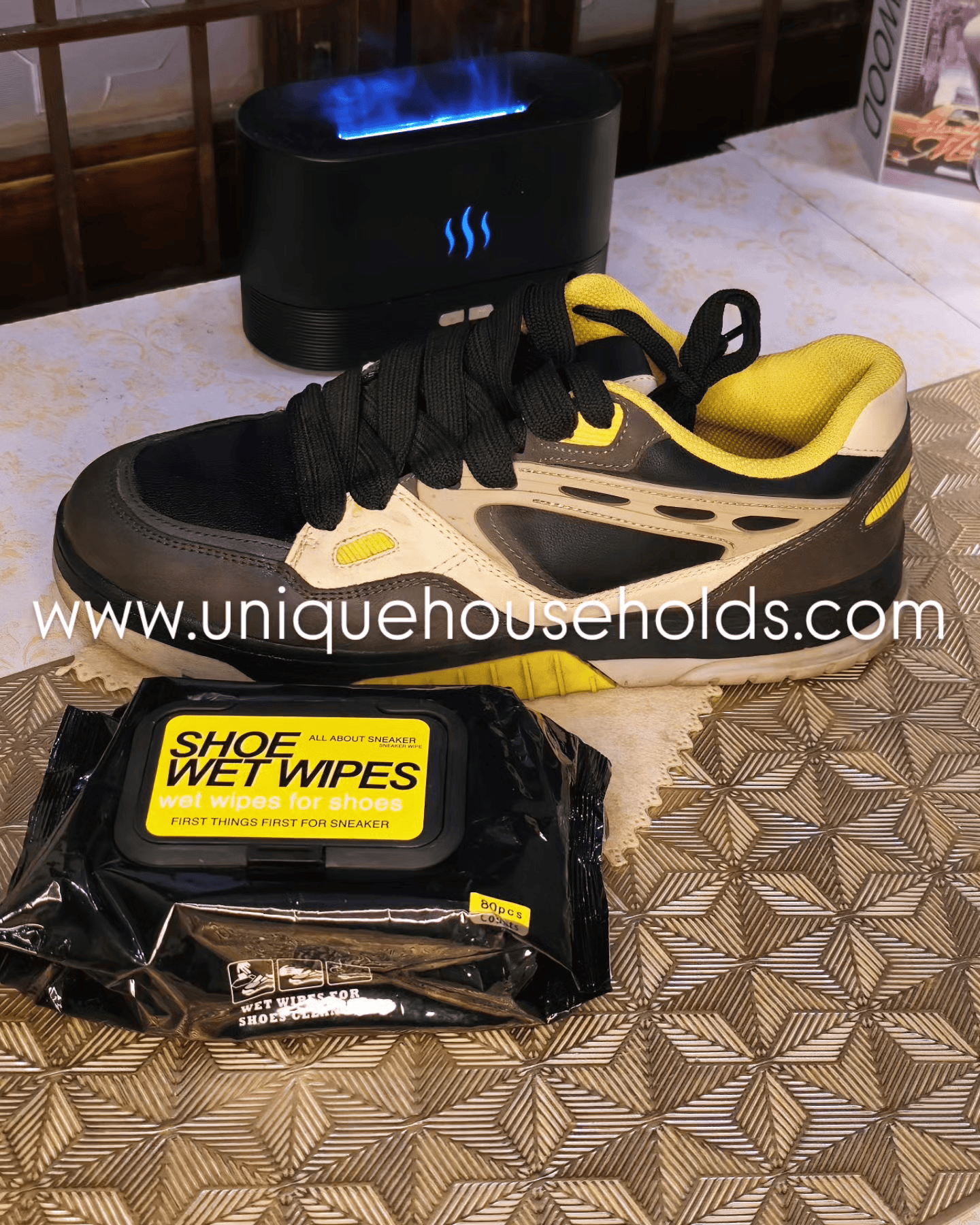 Unique Natural Sneaker & Shoe Cleaner Wipes